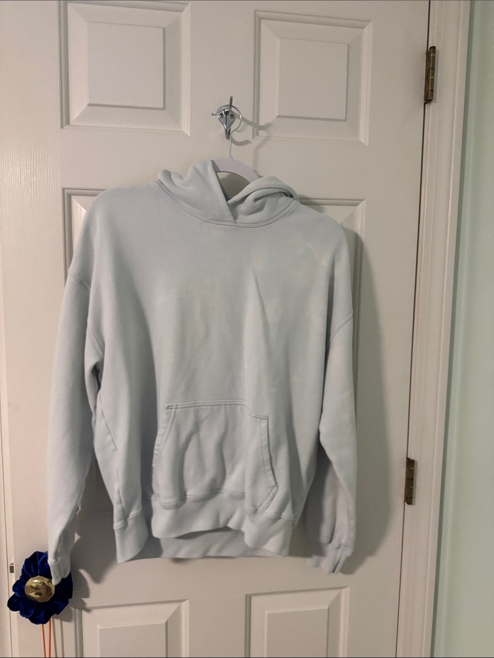 Hollister Men's Light Blue Crewneck Hoodie